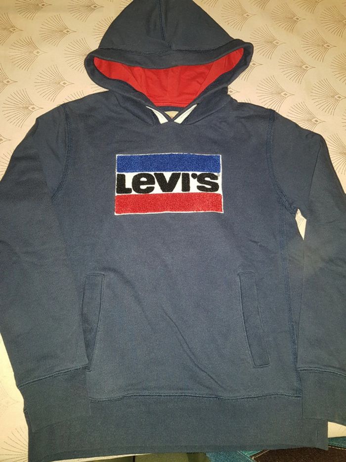 Sweat Levi's