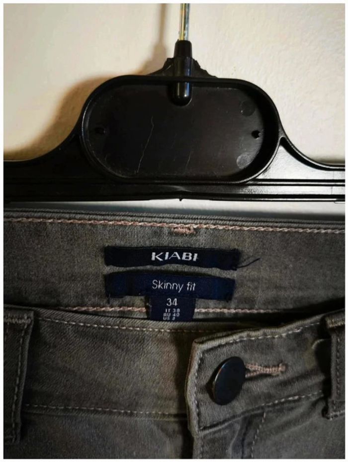 C35 jeans gris kiabi XS - photo numéro 3