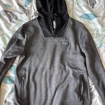 Sweat à capuche