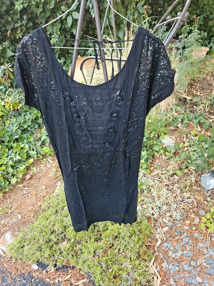 Robe à paillettes M