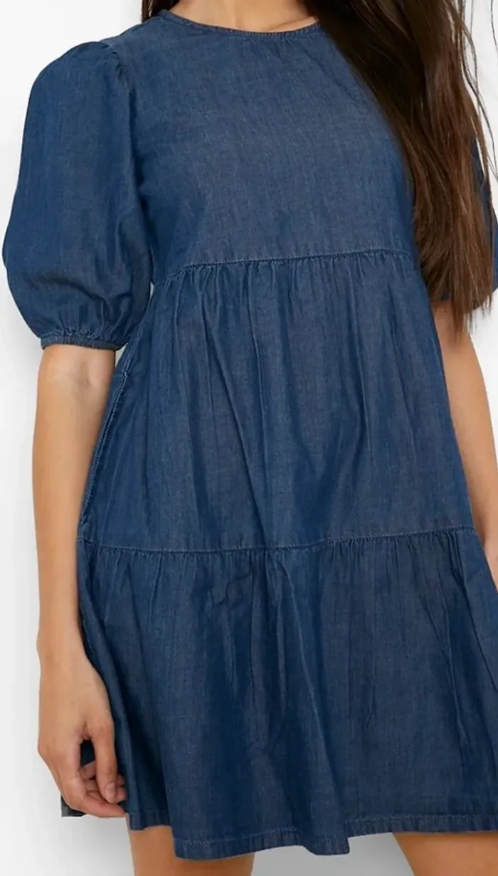 Robe courte en jean - photo numéro 2
