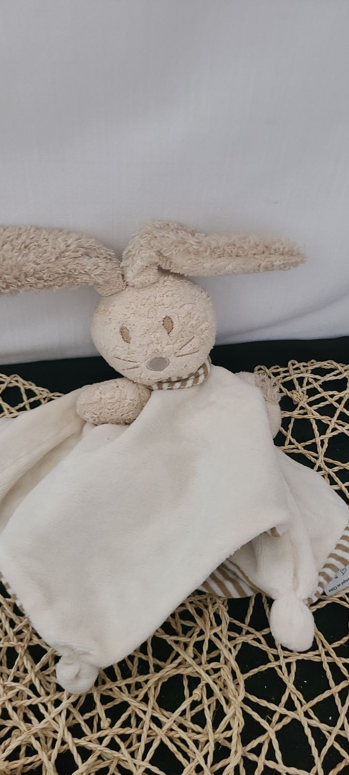 Doudou plat lapin NATURE ET DECOUVERTES beige marron rayures - photo numéro 3