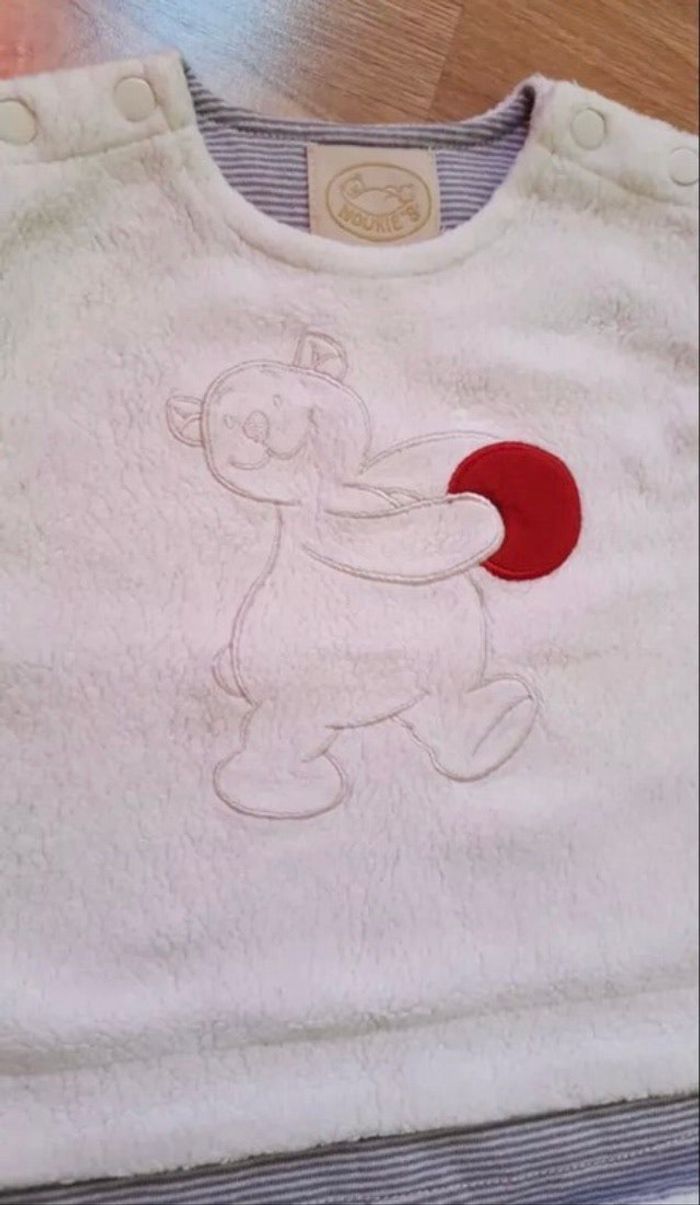 Salopette et pull - photo numéro 2