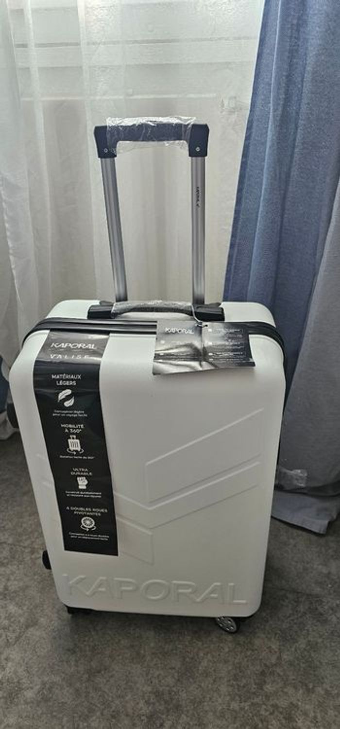 Elegante Valise neuve Kaporal - photo numéro 7