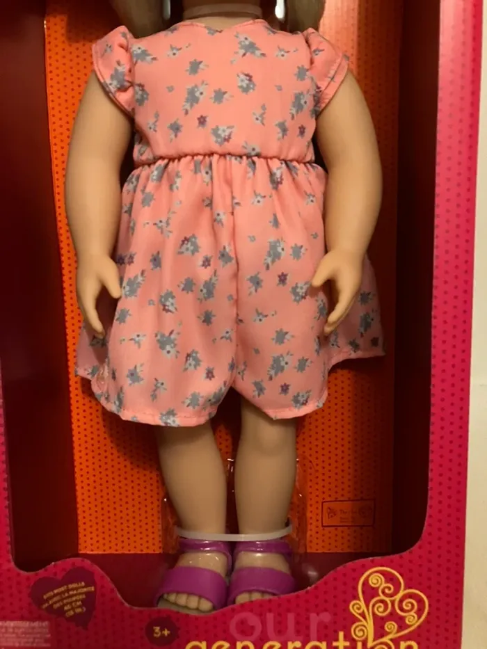 Poupée blonde dahlia - photo numéro 3