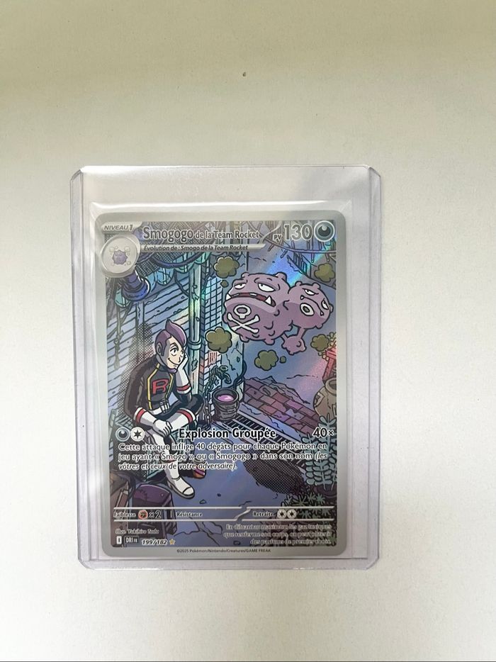 Carte Pokémon Smogogo de la Team Rocket 199/182