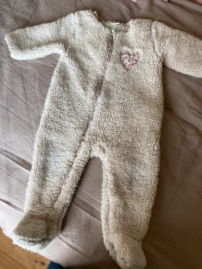 Sur pyjama tao 12 mois