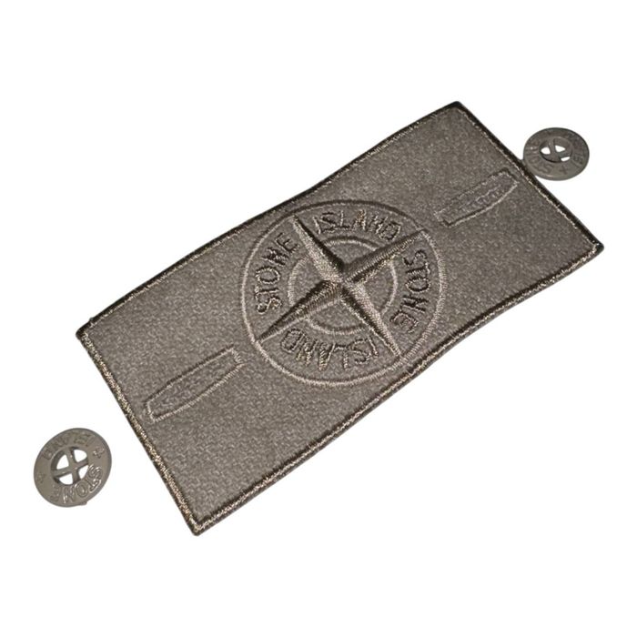 1 Patch Stone Island ghost beige edition + 2 boutons - photo numéro 3