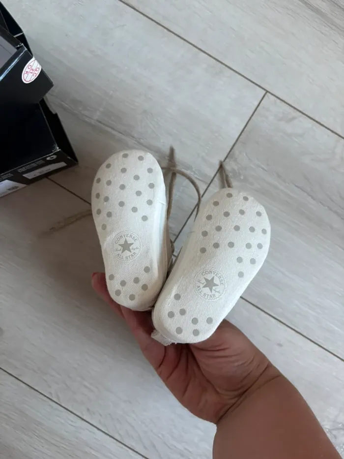 Chaussures Converse fourrées - photo numéro 5