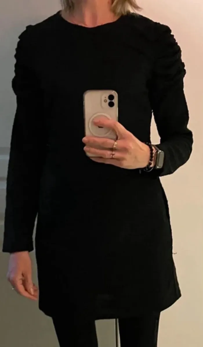 Robe noire manches longues LA CITY neuve taille M