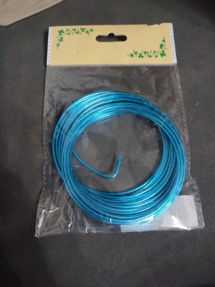 Fil métal de 5 mètres neuf