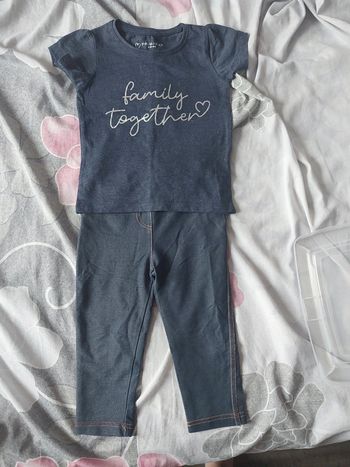 T-shirt et jegging
