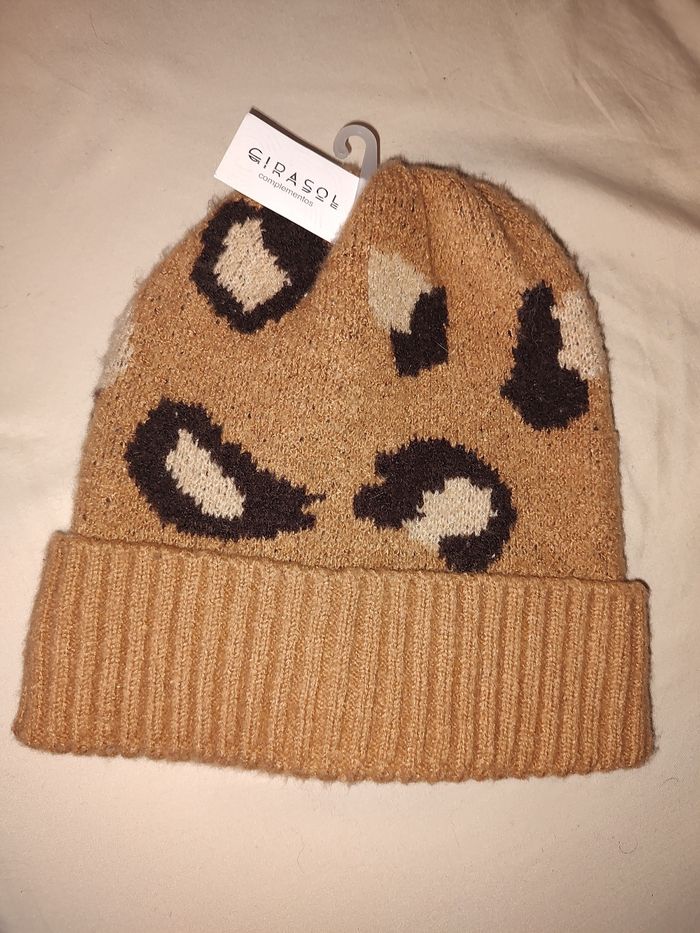 Bonnet femme léopard neuf taille unique