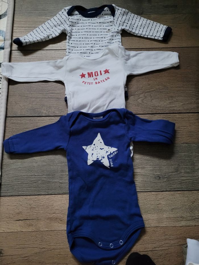 PETIT BATEAU - LOT BODIES