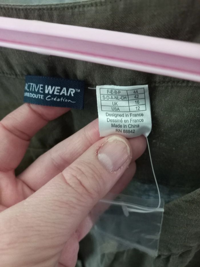 Jolie robe kaki T44 - photo numéro 4