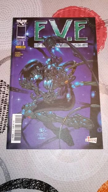 Comics EV.E Proto Mecha N °3 en très bon état.