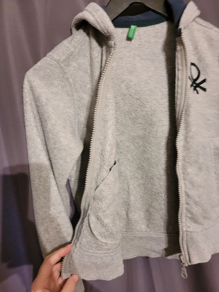 Gilet gris - photo numéro 3