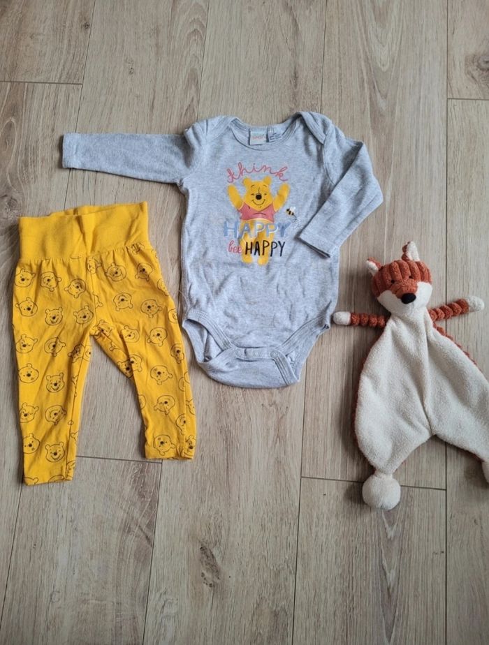 Lot vêtements - 6 mois - photo numéro 2