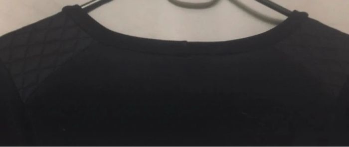 Pull »Zoé&Co »noir et pastilles argentées - photo numéro 4