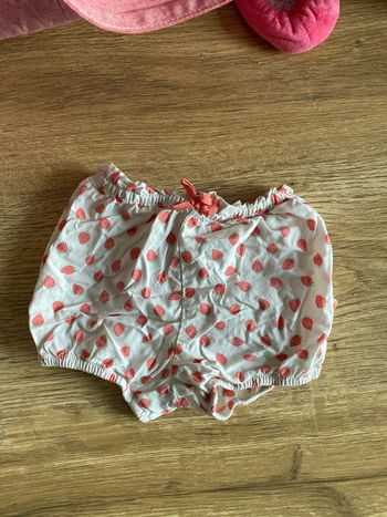 Short culotte taille 9/12 mois