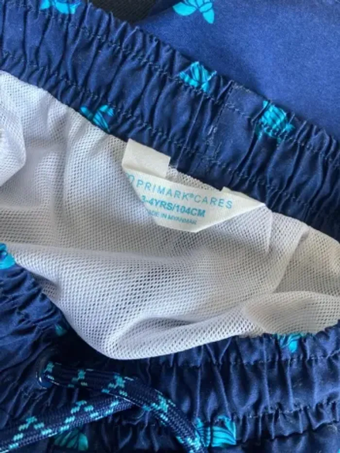 Maillot de bain garçon 4 ans Primark – motif tortues - photo numéro 2