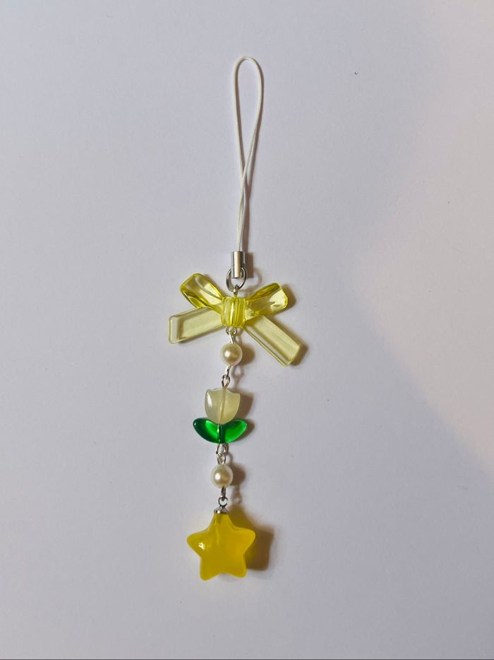 Charms jaune yellow étoile coquette keychain porte-clé