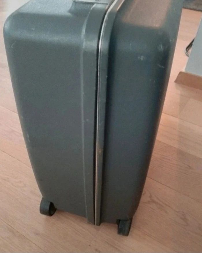 Valise delsey ultra solide et rigide - photo numéro 5