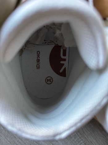 Baskets 34 okaidi neuves