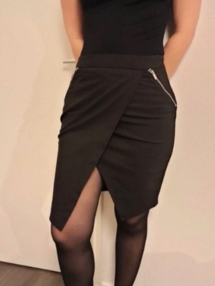 Jupe porte-feuille etam comme neuve