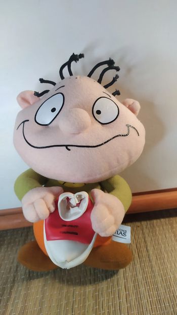 poupée peluche  Barnabé  sent mauvais les petites crapules