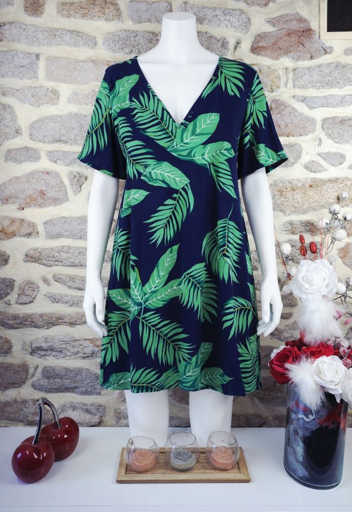 Robe d été jungle urbaine marine et verte Femme taille 54 marque Boohoo 🌺