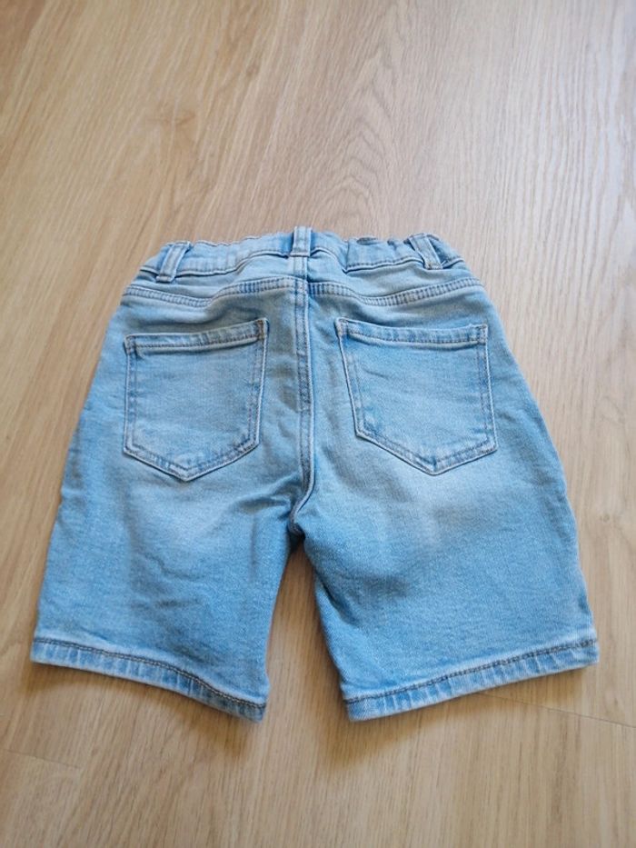 Short 4 ans - photo numéro 2