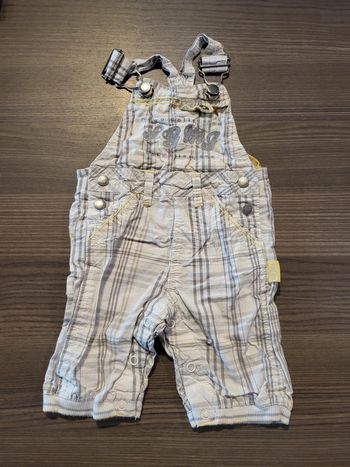 Salopette taille 3 mois (60 cm)