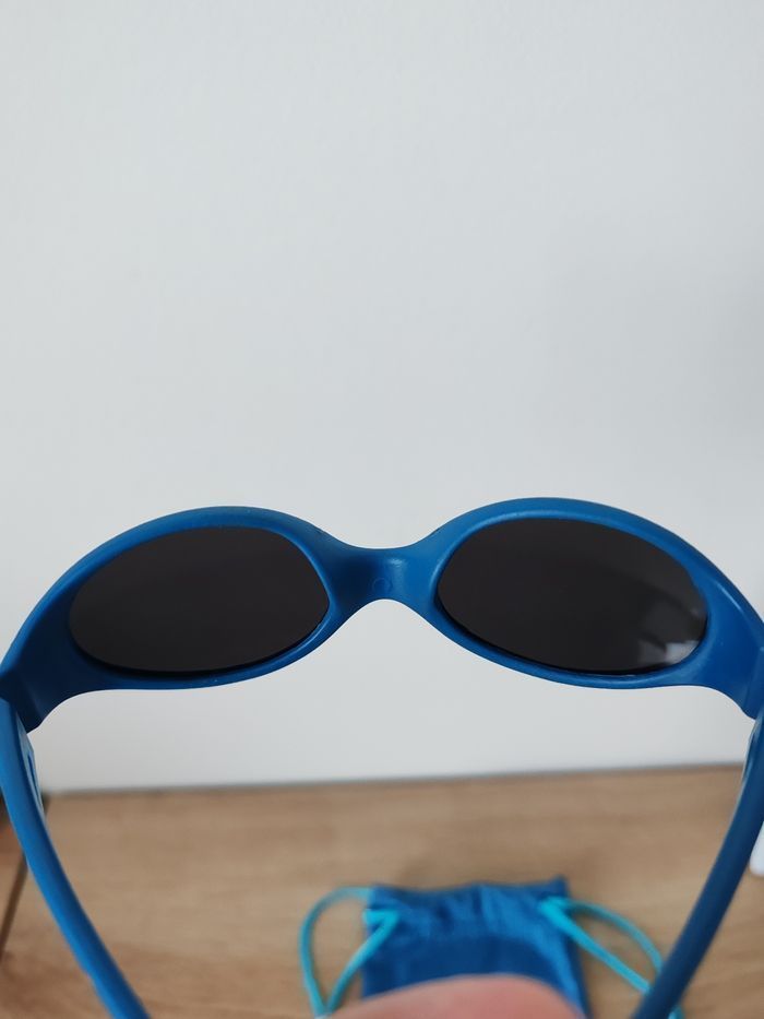 Lunettes de soleil Luc et Léa pour bébé (0-1 an) avec lanière et pochette - photo numéro 8