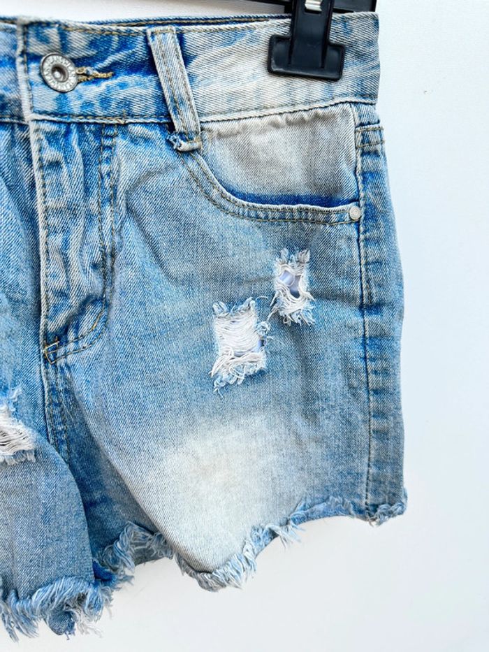 Short court - photo numéro 3