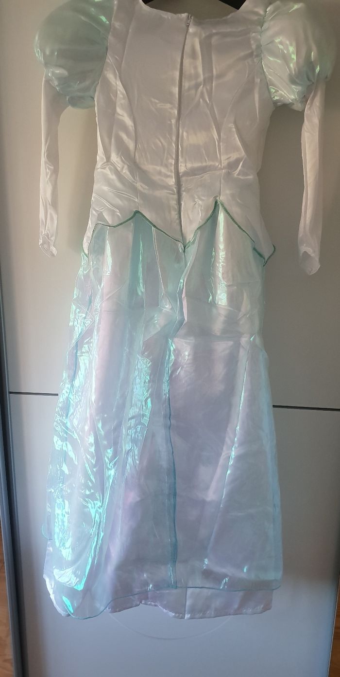 Deguisement robe de mariée La petite Sirène Disneyland Paris  NEUVE - photo numéro 2