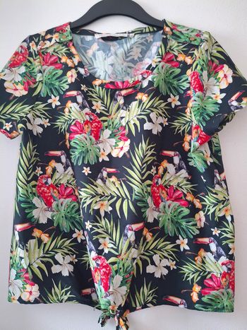 Blouse tropicale manches courtes - taille M - Très bon état