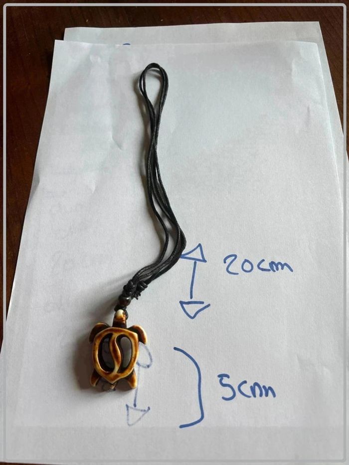 Collier tortue en résine chaîne réglable - photo numéro 2