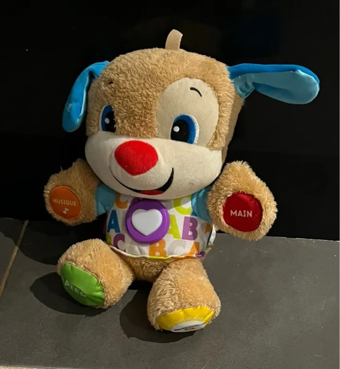 Peluche musicale et interactive