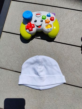 Bonnet blanc taille 3 mois dpam