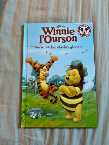 Winnie, l’ourson et les abeilles géantes