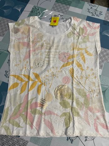 Débardeur blanc à motifs T1 neuf