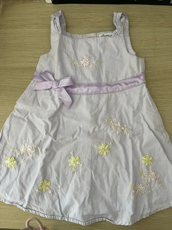 Robe lilas pastel brodée fille 2 ans