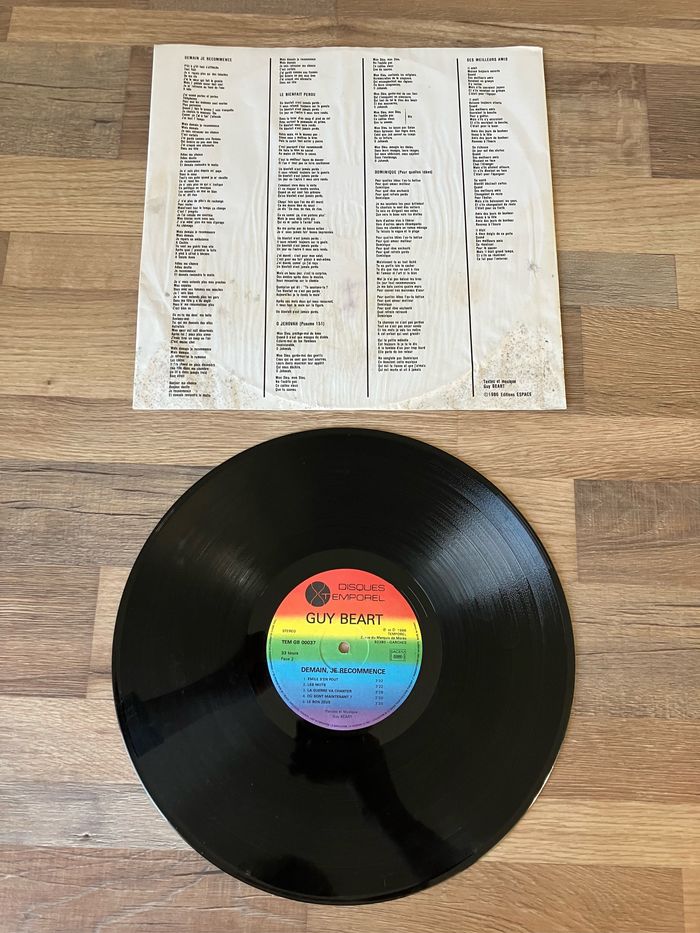 Vinyle 33 tours sans pochette-Guy Béart-Demain, je recommence - photo numéro 2