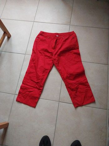 Pantacourt rouge neuf