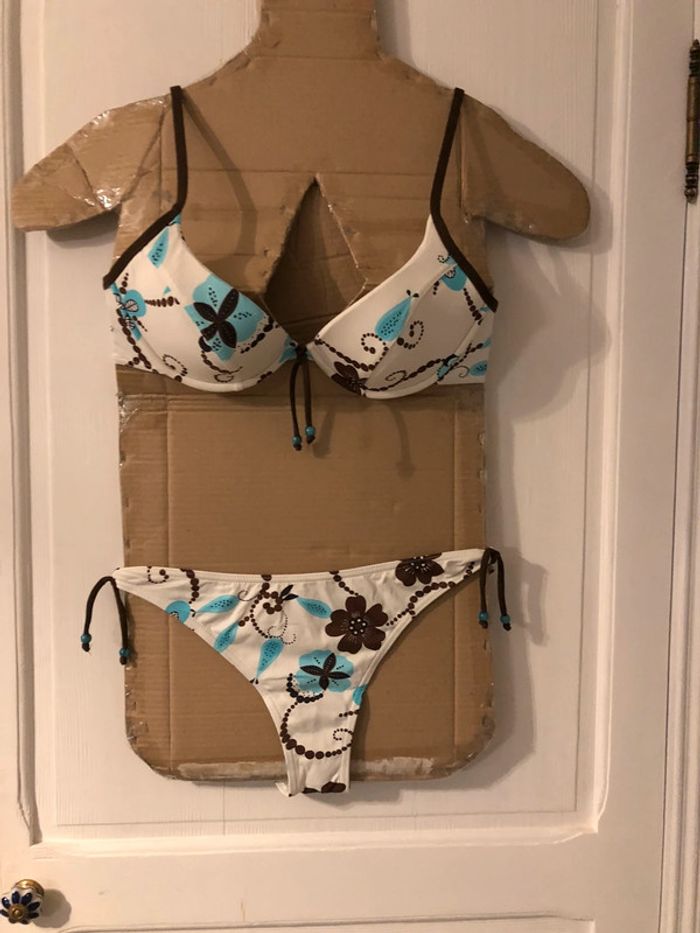 Maillot de bain 2 pièces « dim » T 40/42 NEUF