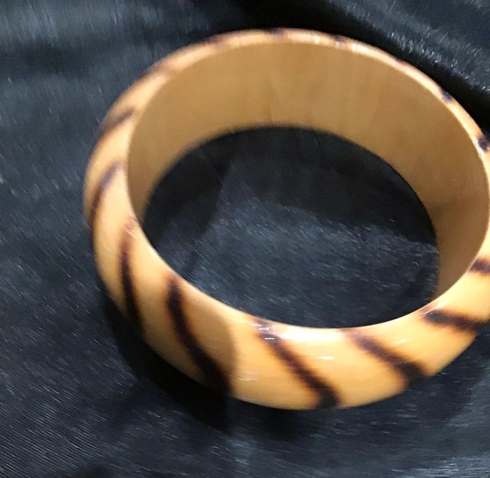 Beau bracelet en bois vintage - photo numéro 3