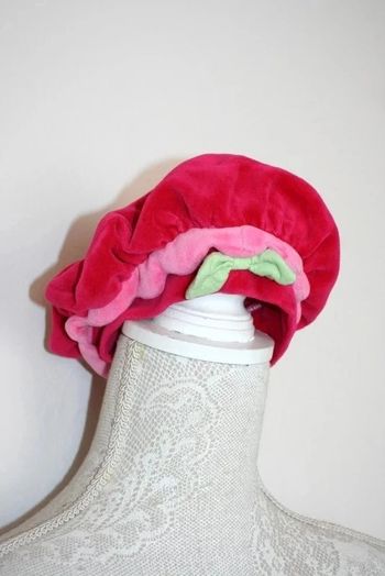 Beret velours framboise 12 mois