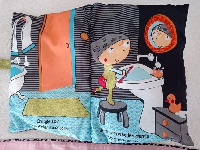 Livre éveil bébé tissu oreiller Au dodo neuf - photo numéro 4