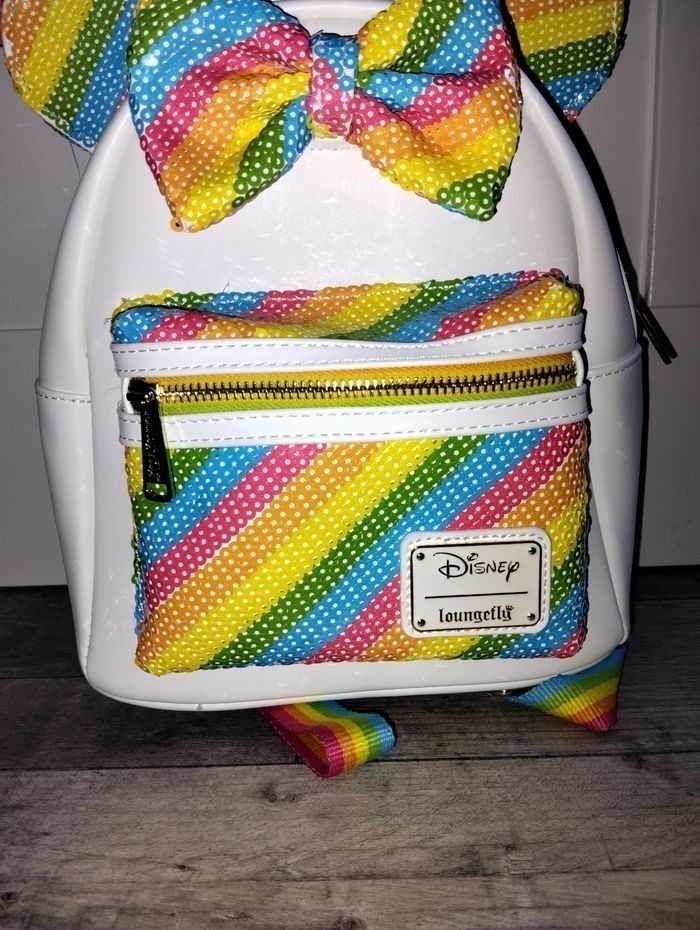 Loungefly sac à dos sequins et porte monnaie - photo numéro 6